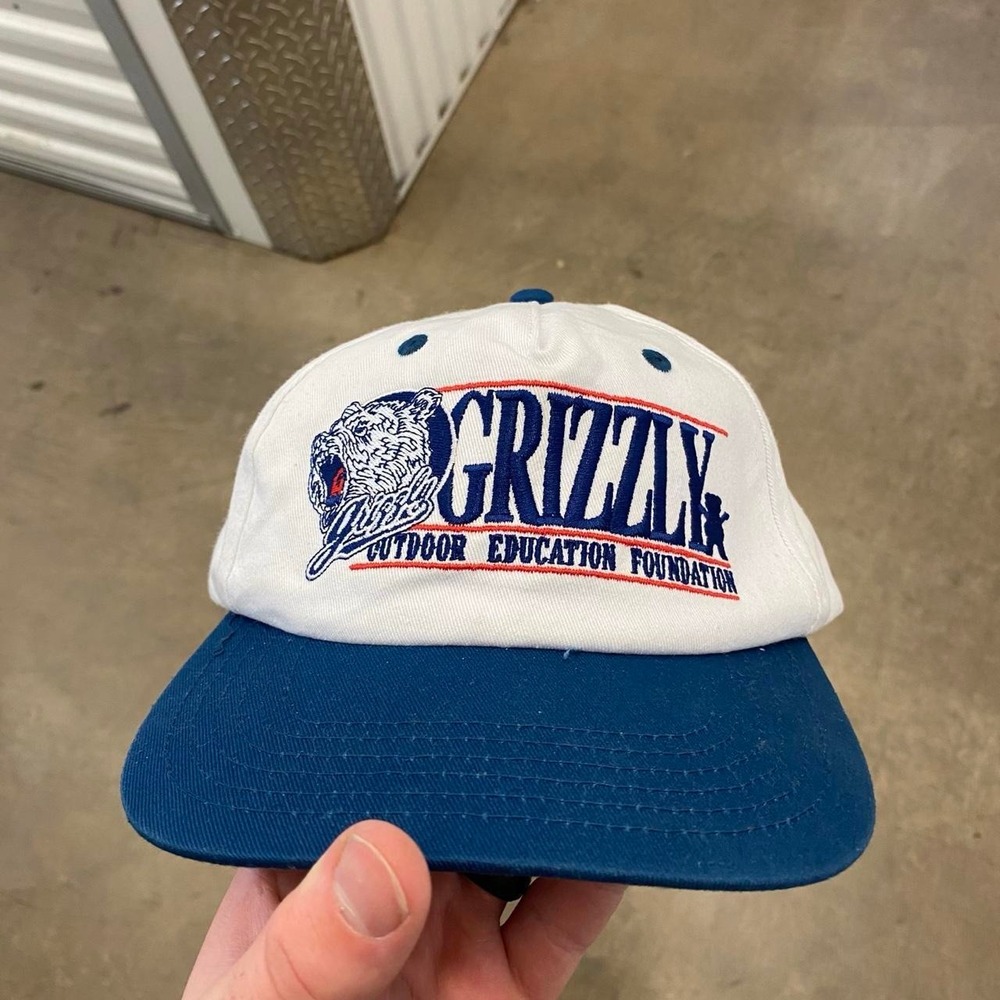 Vintage Grizzly Grip Tape Outdoor Education Foundation 2000s Skate SnapBack Hat